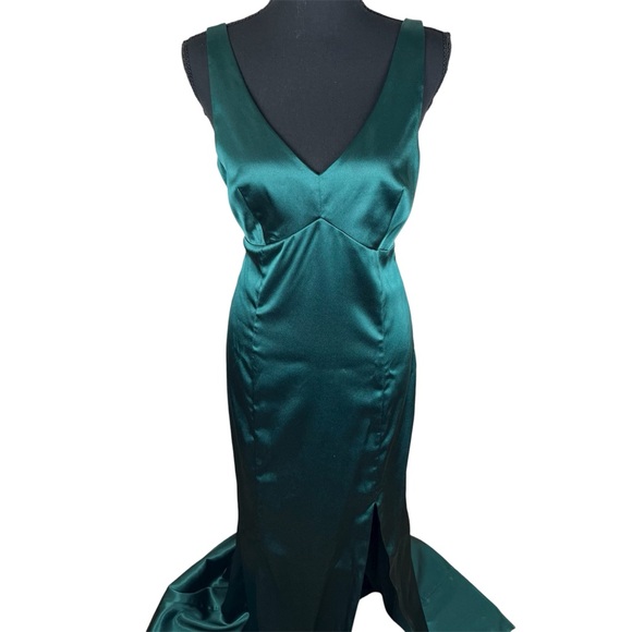 Birdy Grey Gloria Satin Bridesmaid / Formal Dress – Emerald –‎ Medium - Picture 2 of 8